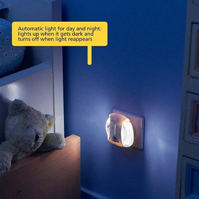Safety 1st Automatic Night Light – Baby Boom Nursery Shop